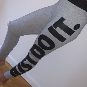 Nike leggings